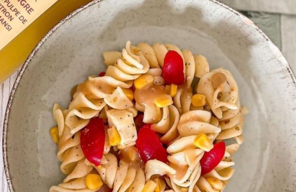 Buddha Bowl au poulet 3 Screenshot 20220627 204909 Instagram 870x470 1 La Maison Des Grands Lacs