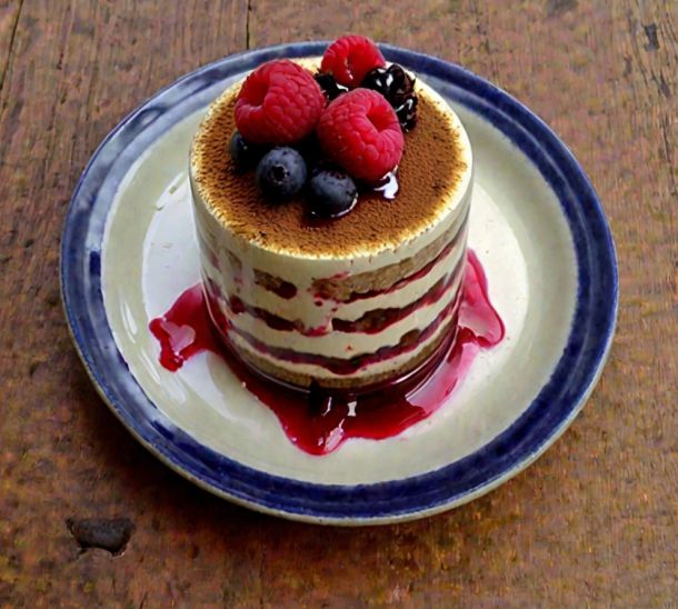 Tiramisu aux fruits rouges et sirop de vinaigre