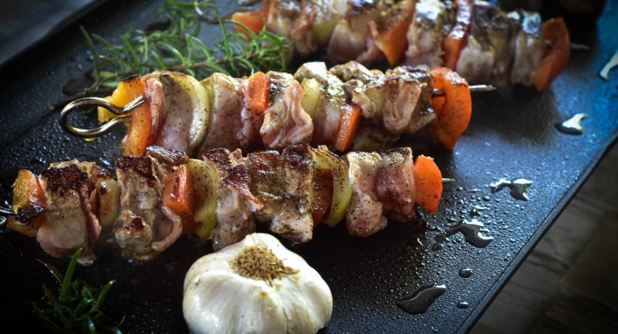 Brochettes de dinde au piment d’Espelette