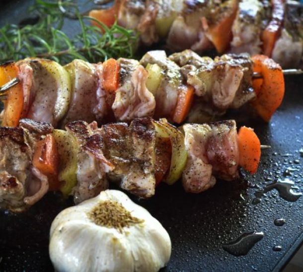 Brochettes de dinde au piment d’Espelette