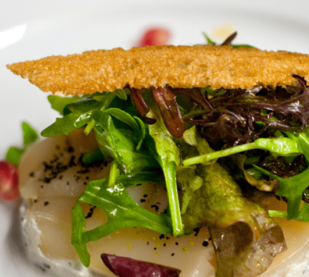 Carpaccio de Saint-Jacques au fruit de la passion