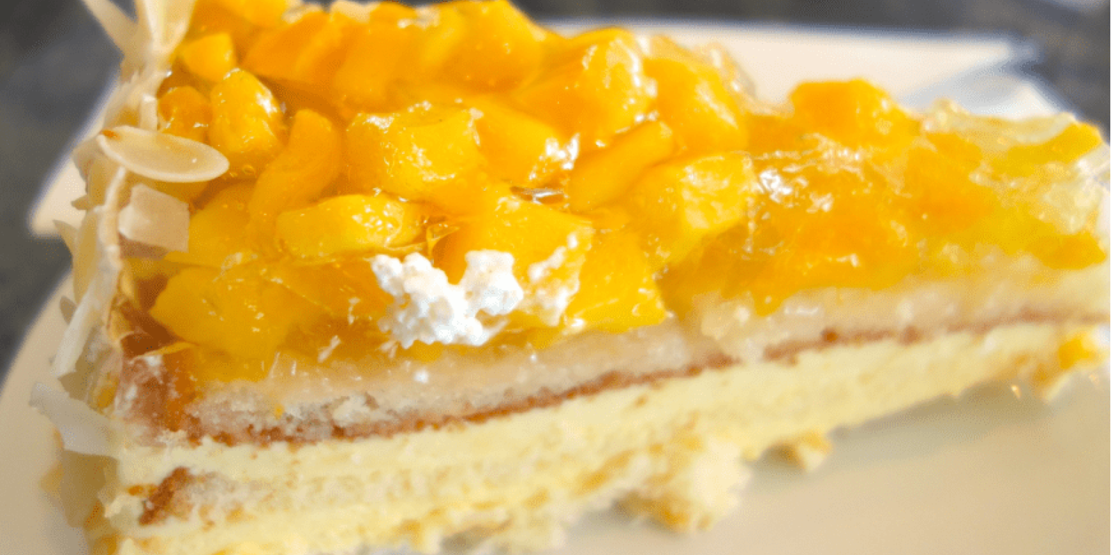 Gâteau de crêpes « Mango »
