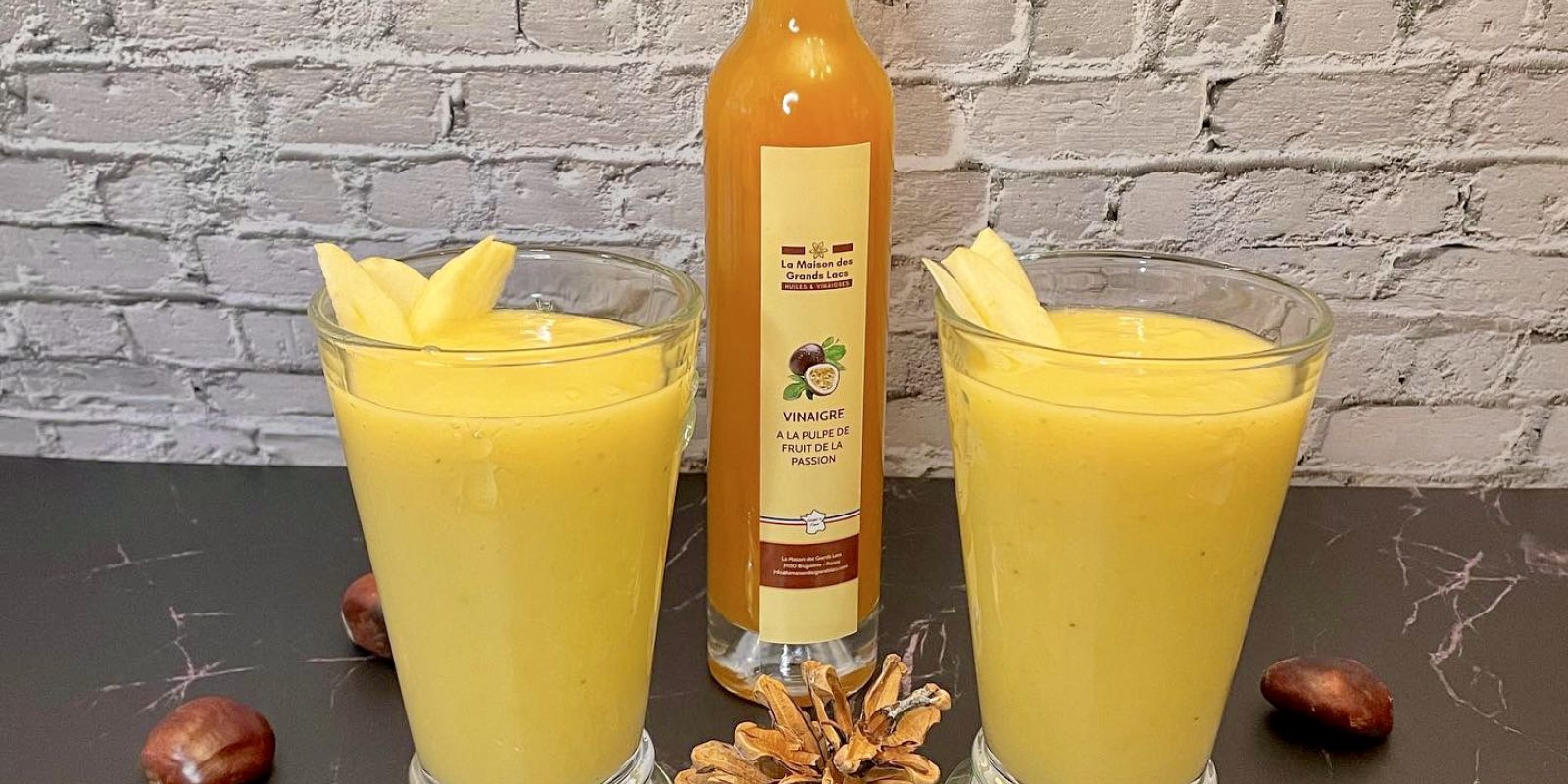 Smoothie mangue, banane & fruit de la passion 1 smoothie c999b819 La Maison Des Grands Lacs