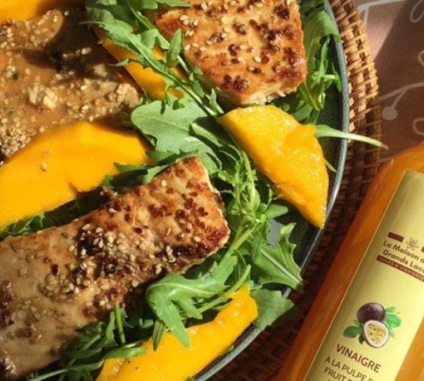Espadon mariné au vinaigre de fruit de la passion