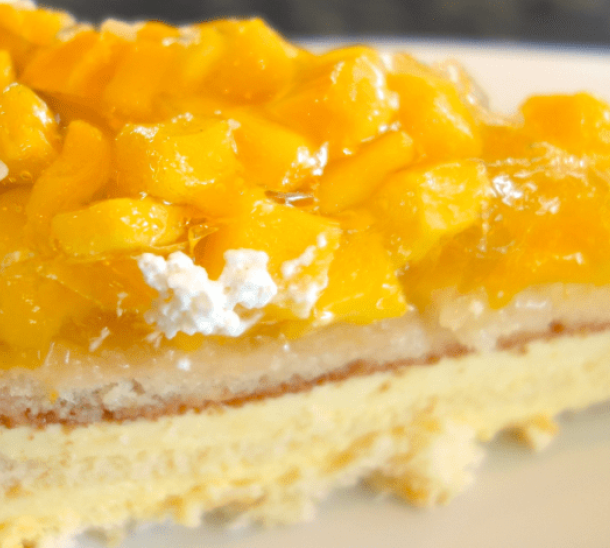 Gâteau de crêpes « Mango »